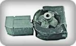 COROLLA MOTOR  KULAĞI ÖN 2003 VE ÜSTÜ OTOMOTİK VİTES