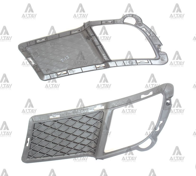 SİS LAMBA KAPAĞI CERATO 09-12 SAĞ (SİS DELİKLİ)