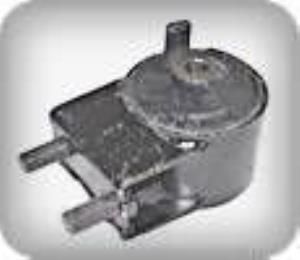 MAZDA 626  MOTOR KULAĞI ÖN 1993/1997 DÜZ VİTES ARAÇ İÇİN ( FS KASASI )