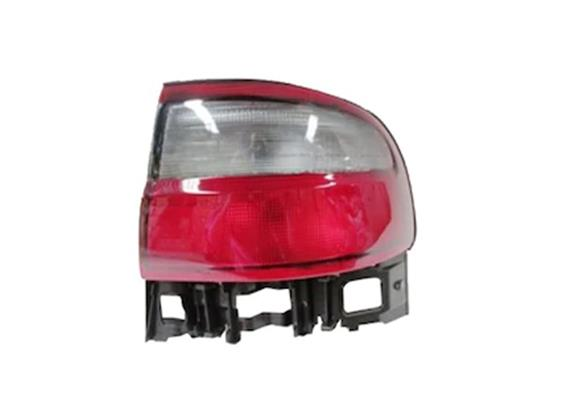 TOYOTA CORONA SAĞ STOP LAMBASI Füme ve Kırmızı 1993 den 1997 e Kadar Model TAİWAN
