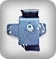 NİSSAN PİCKUP MOTOR KULAĞI SAĞ 4X4 1986/2002 ARAÇ İÇİN ( D21/D22 KASASI )