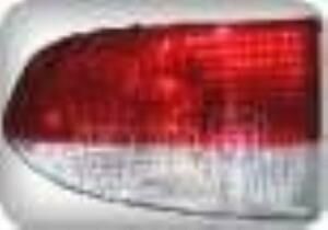 HYUNDAİ  STAREX- MİNİBÜS- 2000/2006 İÇ STOP LAMBASI SOL KIRMIZI/BEYAZ (T)