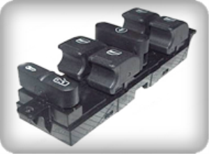 TİGGO SOL ÖN DÖRTLÜ CAM DÜĞMESİ